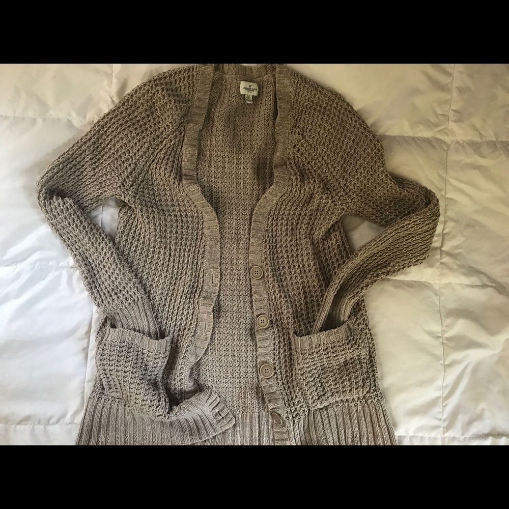 American Eagle Cardigan